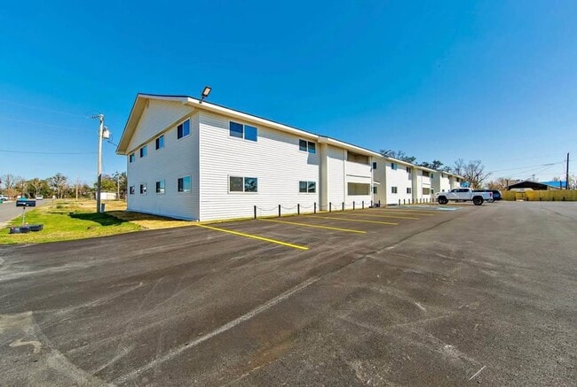 Central Lafourche Apartments