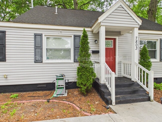 Photo - 7803 Nesbitt Dr