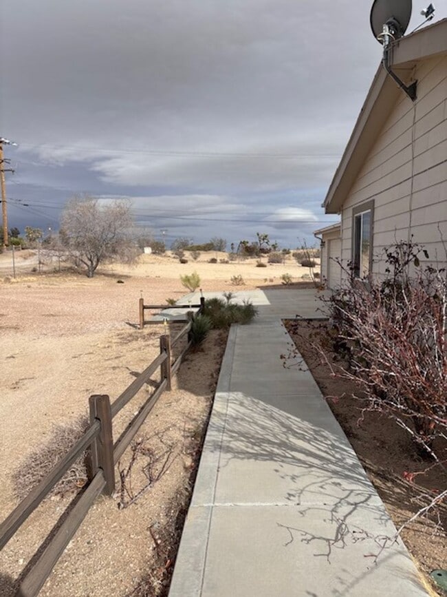 Photo - Spacious 3 Bedroom, 2 Bath Home with Large...