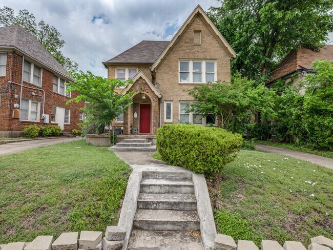 Photo - 6009 Ross Ave