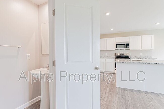 Photo - 818 Purcell Dr