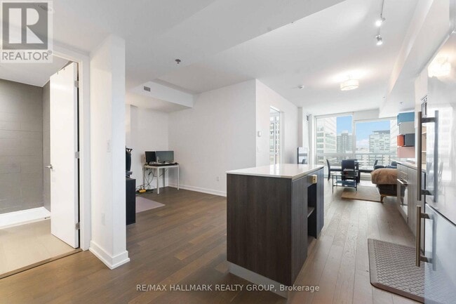 Photo - 199 Slater St. Unit 801