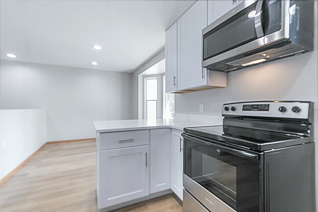 Photo - 2414 Commercial Ave Unidad 2414