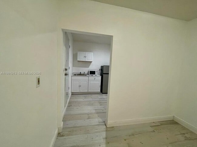 Photo - 9966 SW 157th St Unidad 0