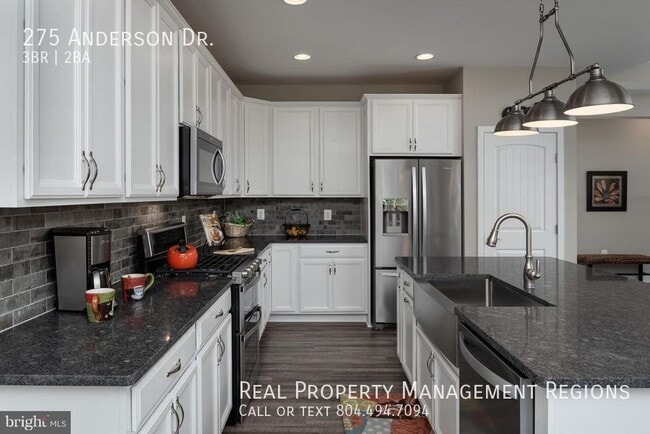 Photo - 275 Anderson Dr