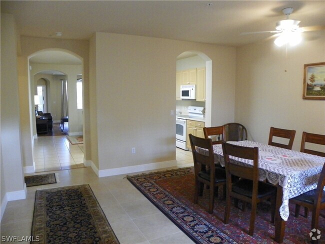 Building Photo - 9601 Spanish Moss Way Unit 3624 Rental