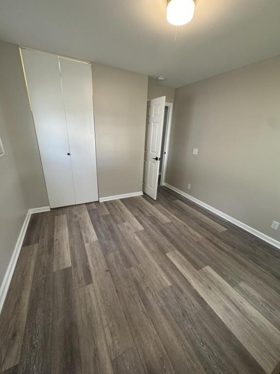 Photo - 423 S Park Blvd