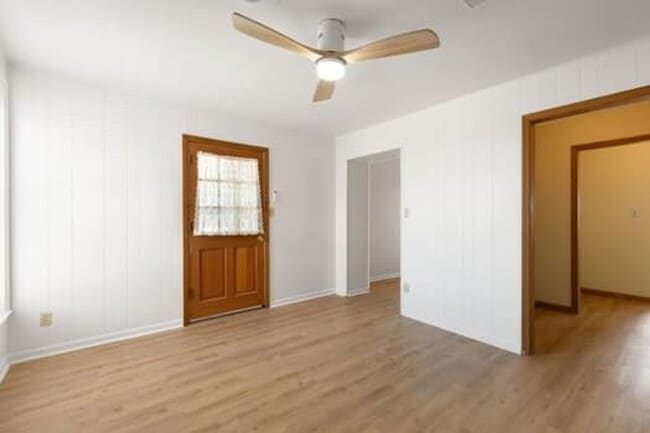 Photo - 515 Wabash Ave Unit B (Middle Floor)