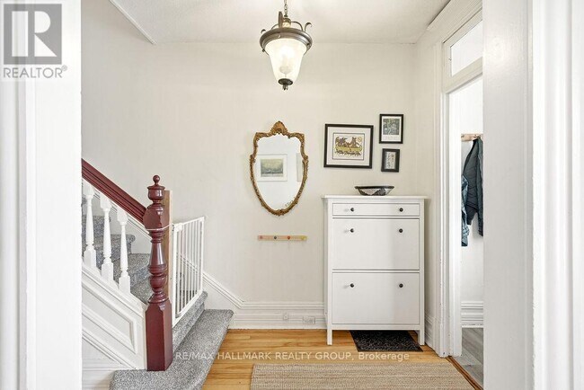 Photo - 175 Percy St