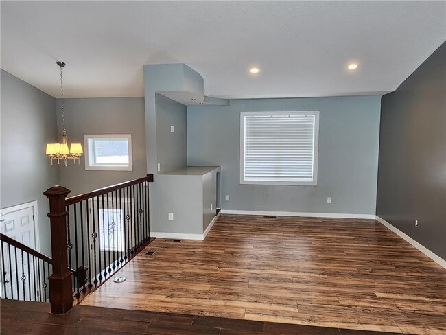 Photo - 1109 8th Ave SW