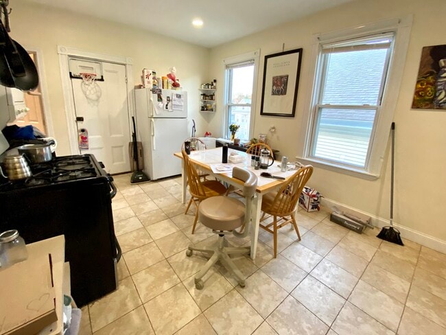 3 Oswald St Unit 3