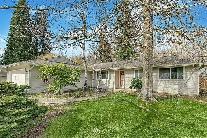 Photo - 2400 SE 19th St