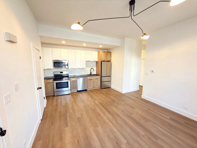 Photo - 1454 N Kedzie Ave Unit Ch1