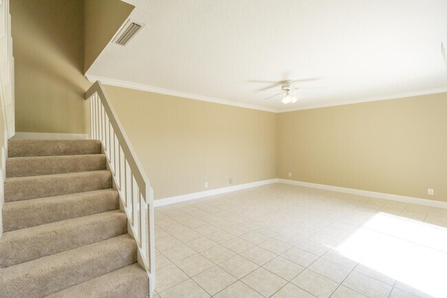 Photo - 110 N Delaware Blvd
