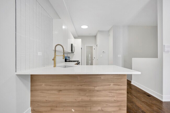 Photo - 2350 S Leavitt St Condo Unit 2R