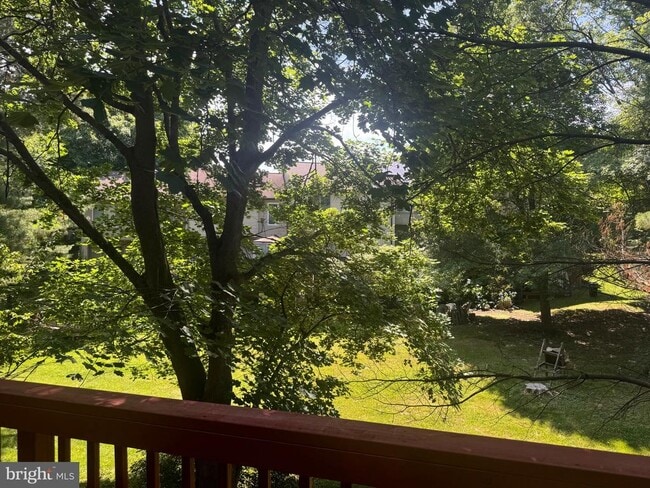 Photo - 9728 Summer Park Ct