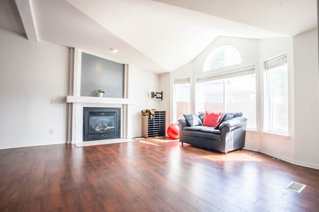 Photo - 3115 Farwig Rd