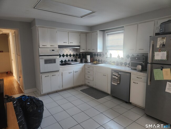 Photo - 134 Mountain Rd