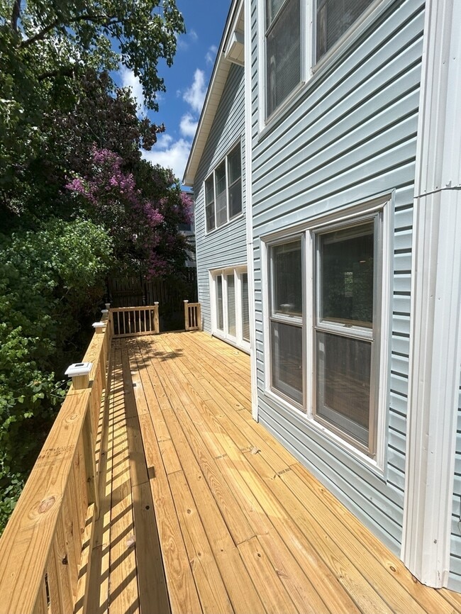 Photo - Beautiful Two Story Home With View