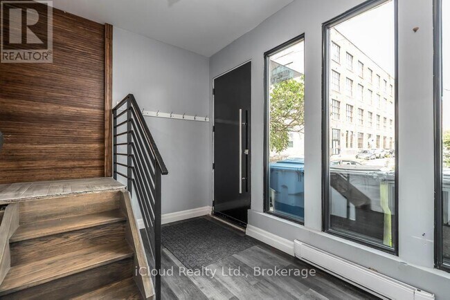 Photo - 225 Wallace Ave