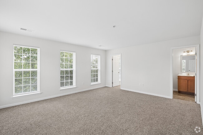 Dormitorio principal - Florin Hill Apartment Homes