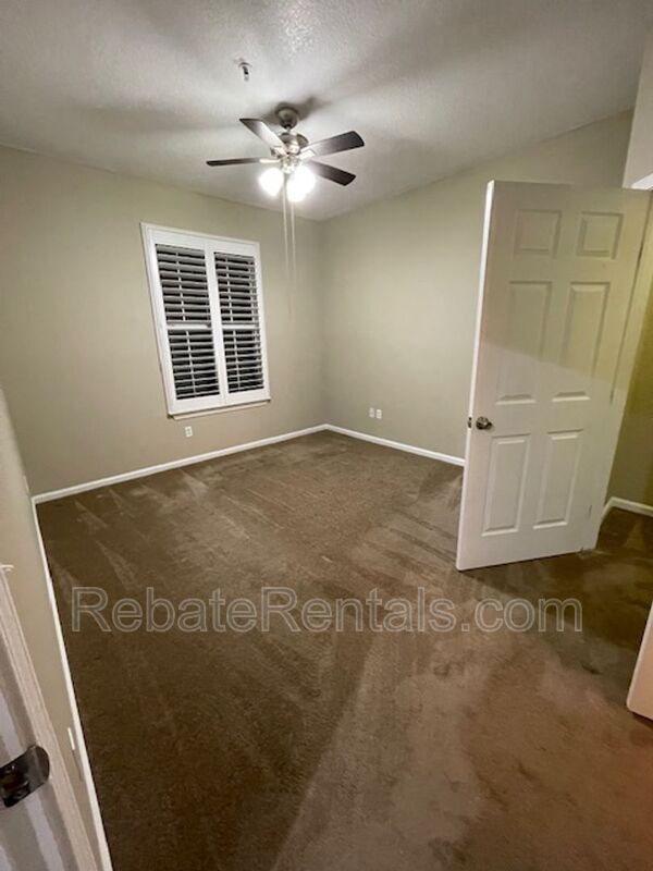 Photo - 7801 Point Meadows Dr Unit 8307