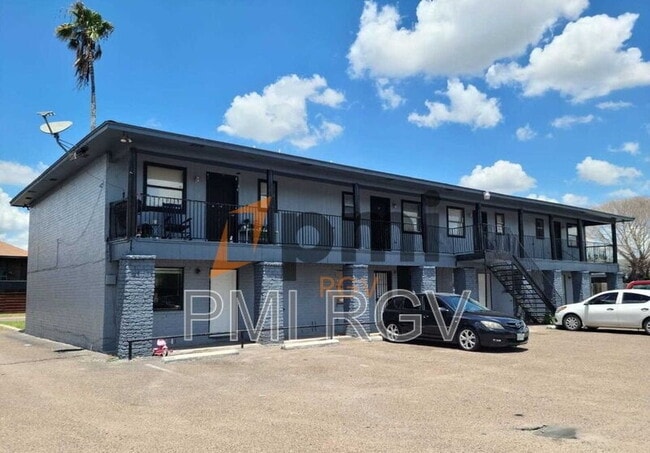 Building Photo - 1608 Norma Ln Unit 7