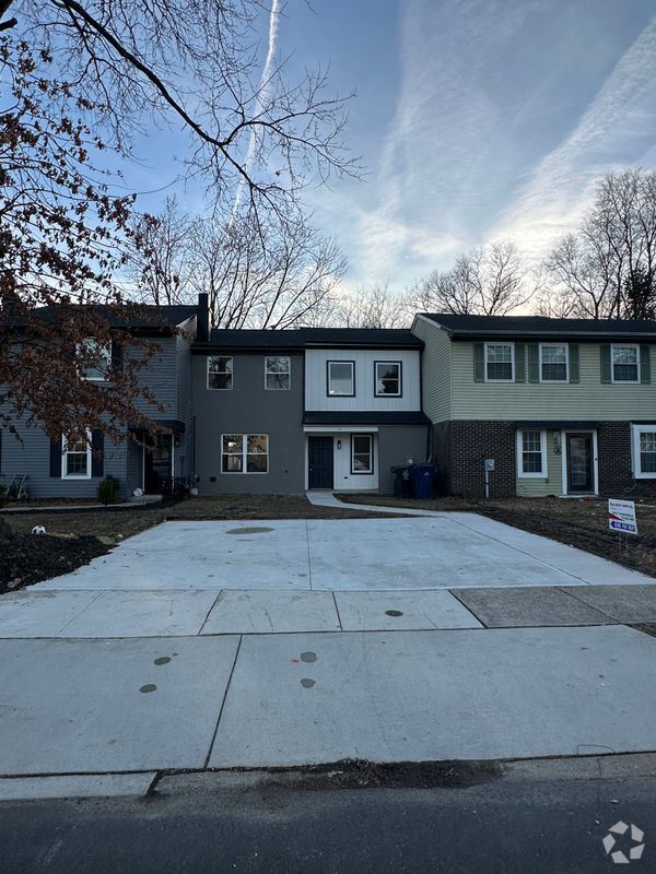 Building Photo - 14 Buttonwood Rd Rental
