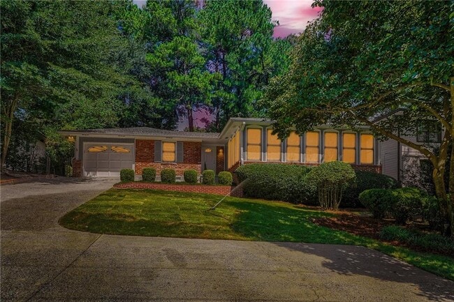 Photo - 1278 Fairhill Ln NE
