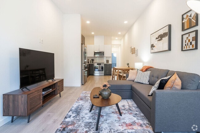 Building Photo - 1827 14th Ave Rental