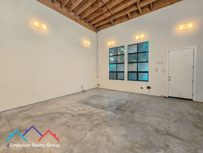 Photo - 1510 32nd St