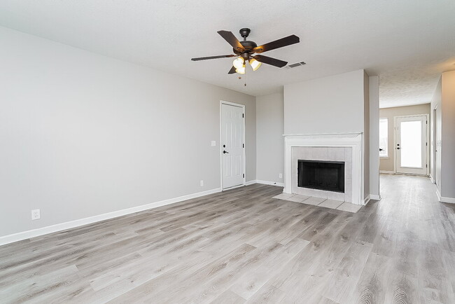 Photo - 1225 Akins Ridge Dr