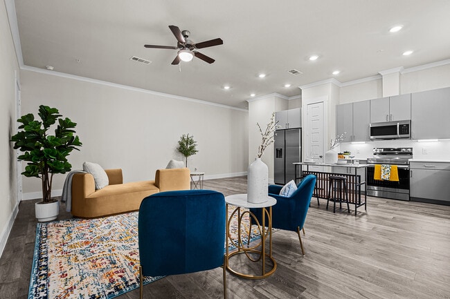 C1-Mimosa-Salón - Mansions Eight65