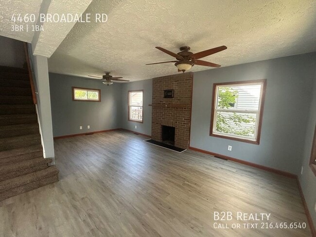 Photo - 4460 Broadale Rd