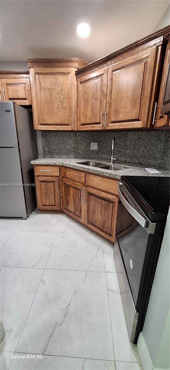 Building Photo - 3300 Spanish Moss Terrace Unit 106 Rental
