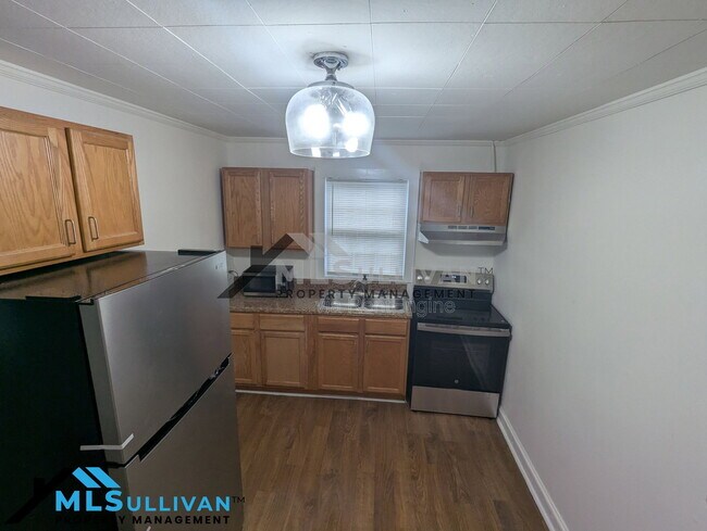 Photo - 609 N Elizabeth St Unidad 1