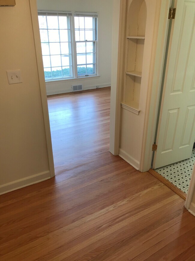 Photo - 401 E Henry Clay St Unit 3