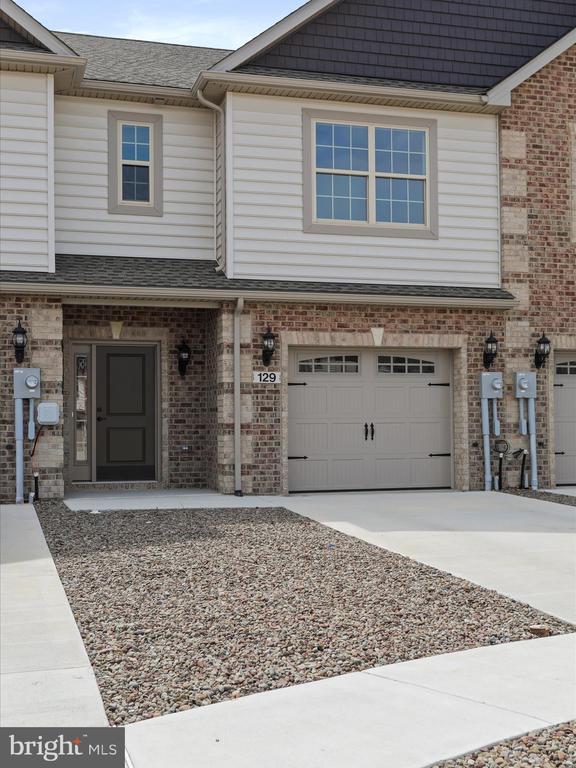 Photo - 129 Delano Dr