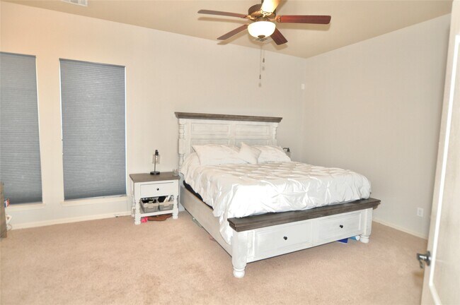 Photo - 13423 Beall Woods Ln