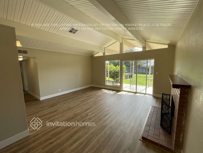 Photo - 10208 La Presa Way