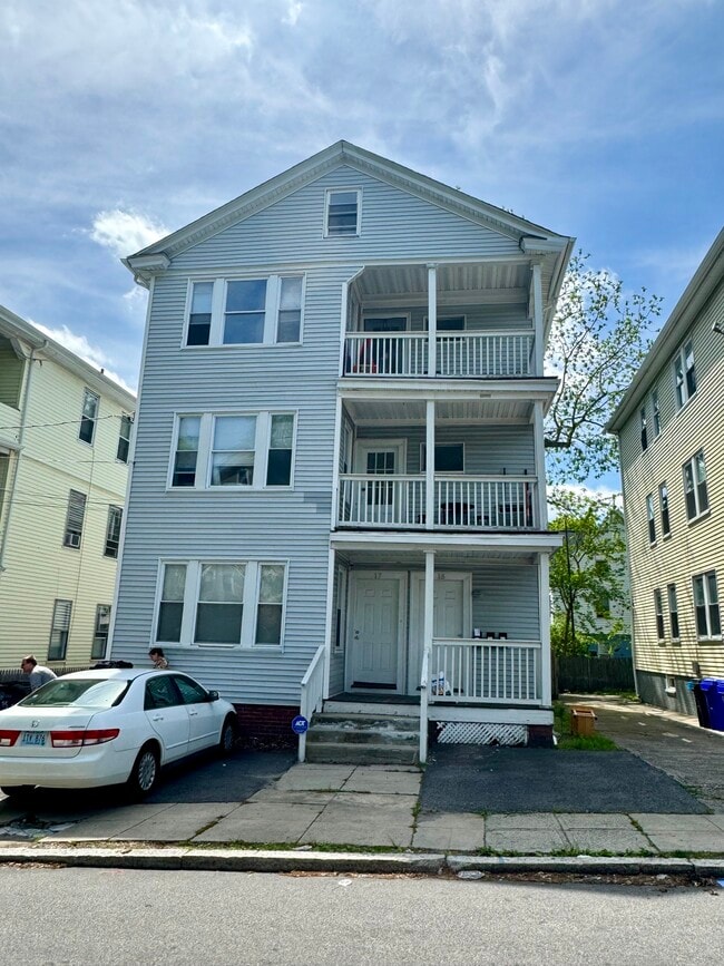 Photo - 17 Richter St Unit 1