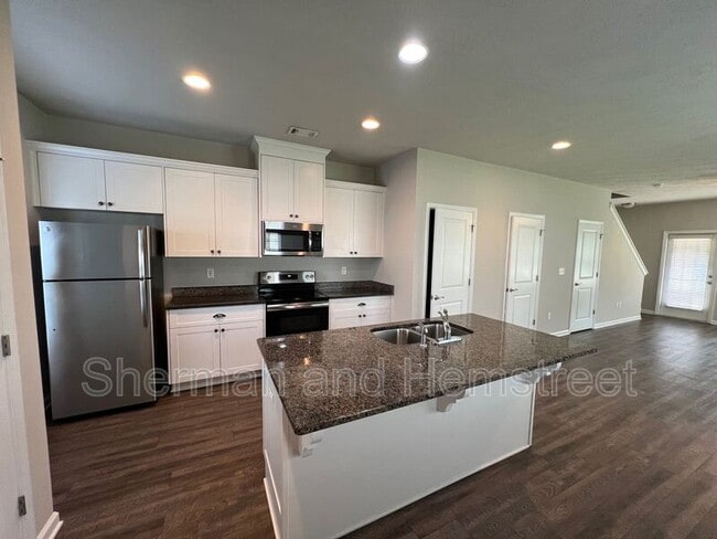Photo - 721 Tarvin Cir Unit 721