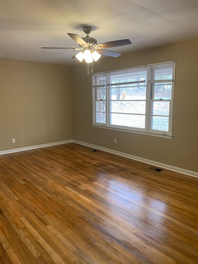 Photo - 2353 New Haven Church Rd