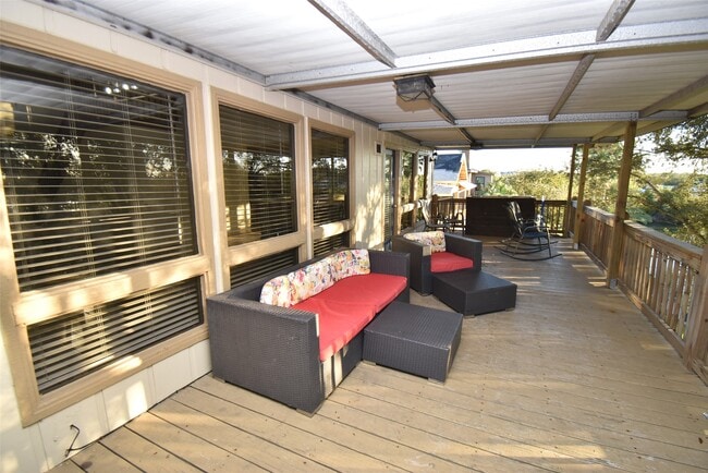 Photo - 82 Harbor Ln