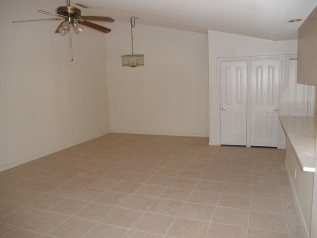 Photo - Sun Terrace At The Gardens