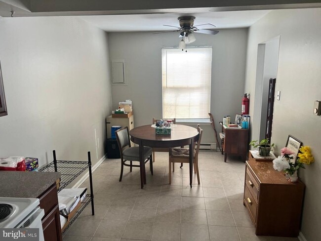 Photo - 69 Hampshire Rd