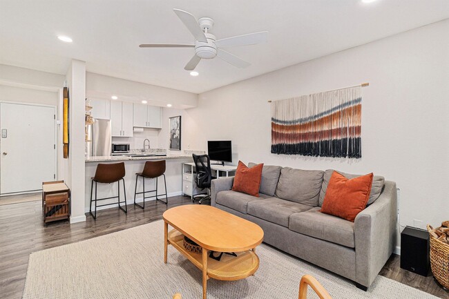 Photo - 1 Bed / 1 Bath Condo for Rent in Central Boulder $1,545/mo