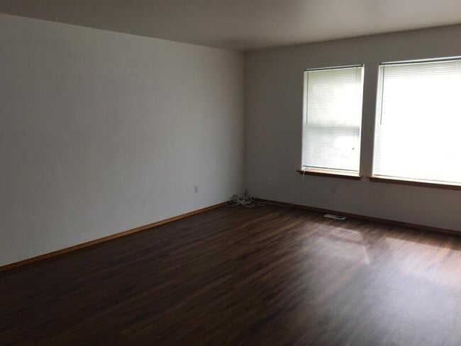 Photo - 1330 D S Skyline Dr