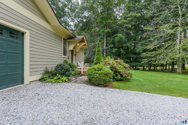 311 Dennison Rd