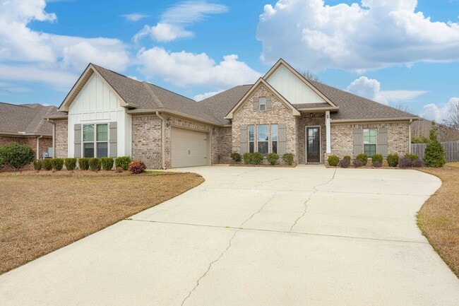 Building Photo - 27142 Gramercy Ln